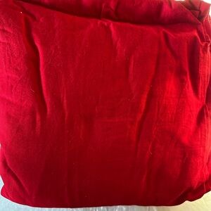 Luxurious Red Bedding Set